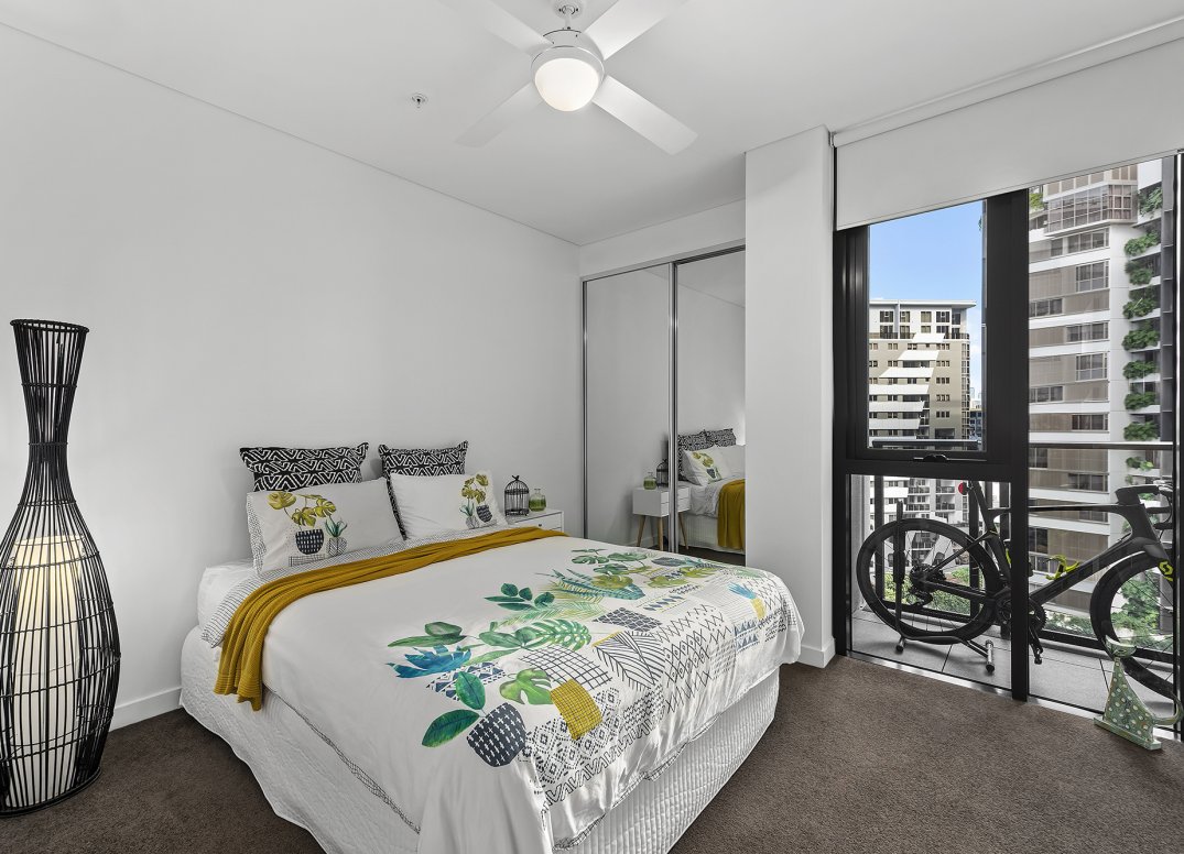PREMIUM THREE BEDROOM MIRVAC RESIDENCE Gallery