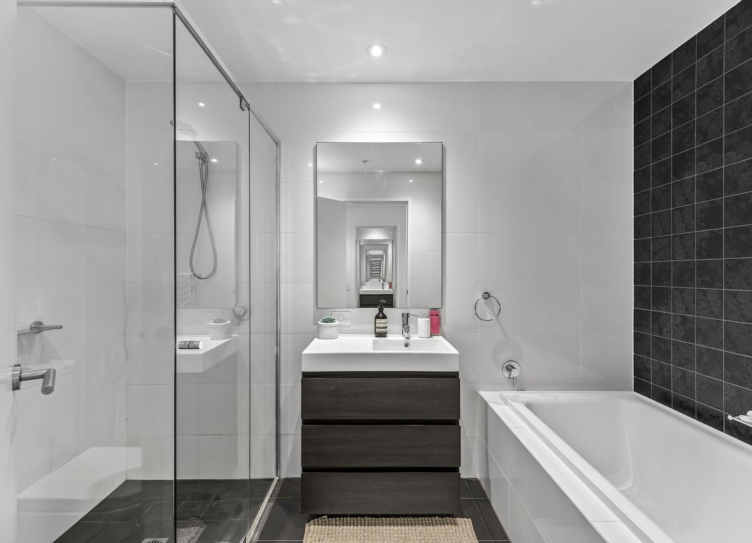 PREMIUM THREE BEDROOM MIRVAC RESIDENCE Gallery
