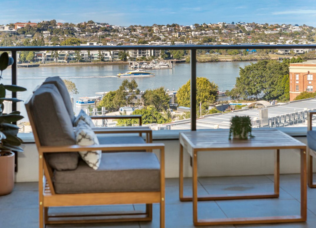 Dream North East Position with Wonderful River Views Gallery