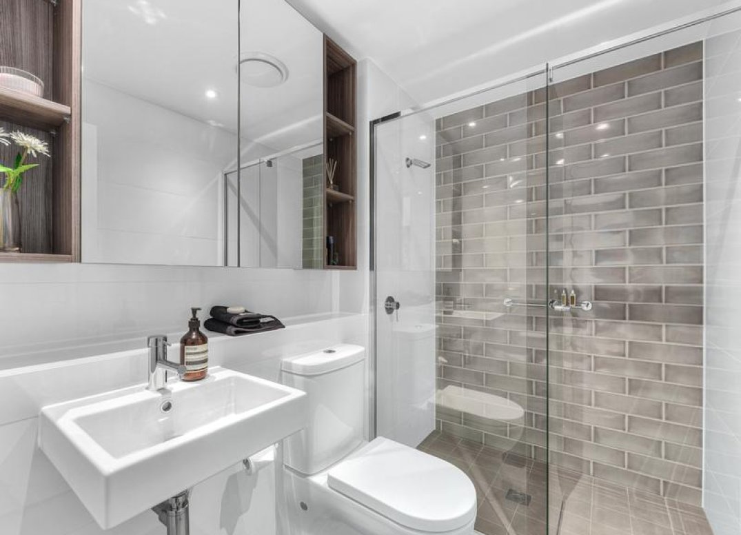 Captivating Views From Every Room!! Gallery