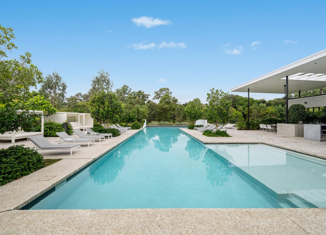 Contemporary and Elegant Lifestyle Residence Gallery