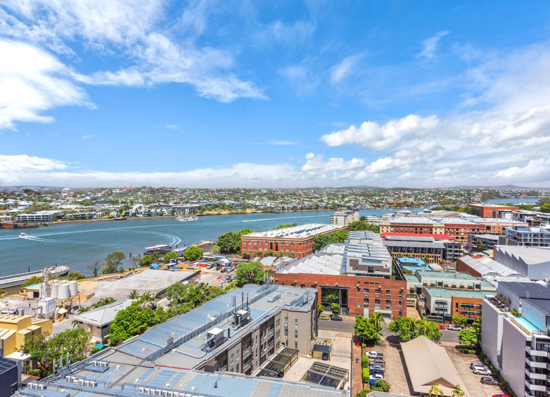 Amazing Views from this Huge 135sqm, 2-Bed, 2-Balcony Home! Gallery
