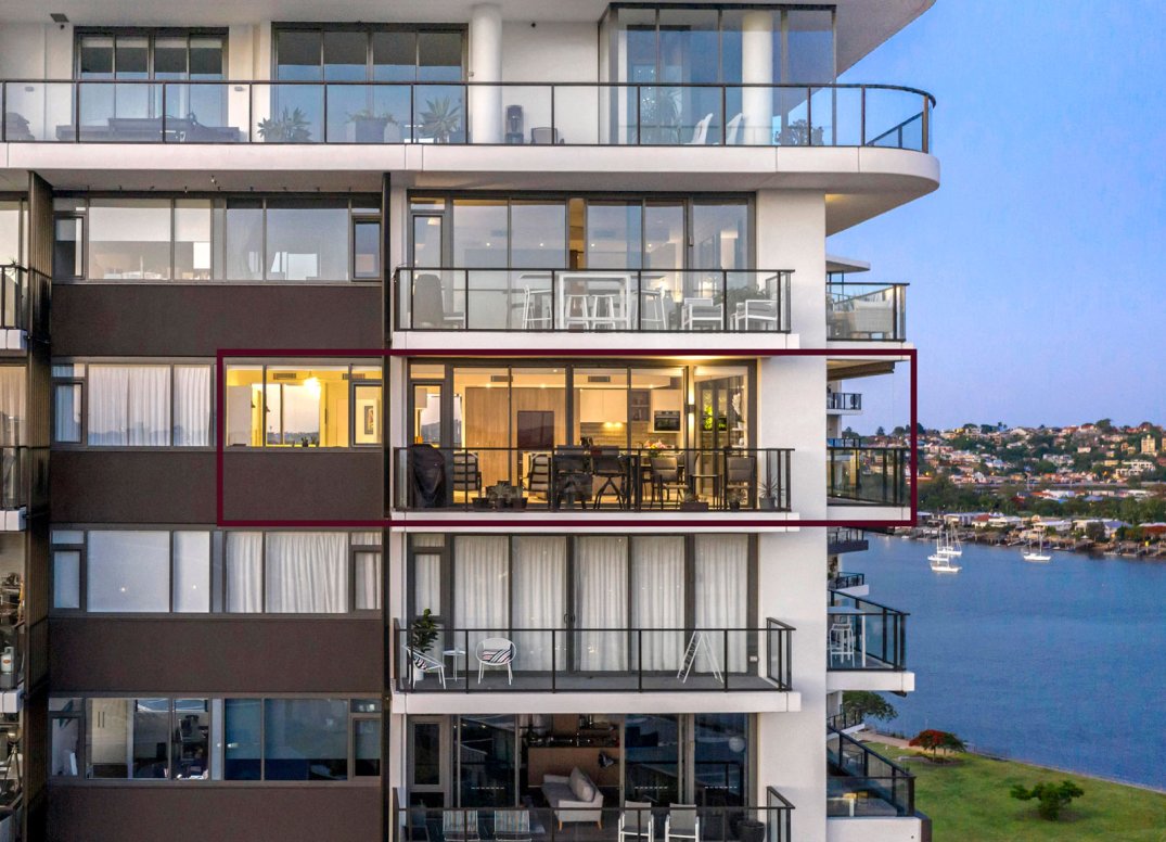 Amazing Views from this Huge 135sqm, 2-Bed, 2-Balcony Home! Gallery