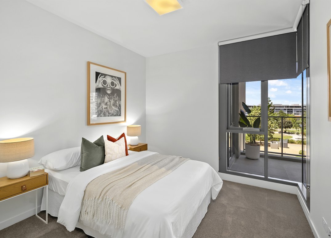 Sophisticated Lifestyle in Park by Mirvac Gallery