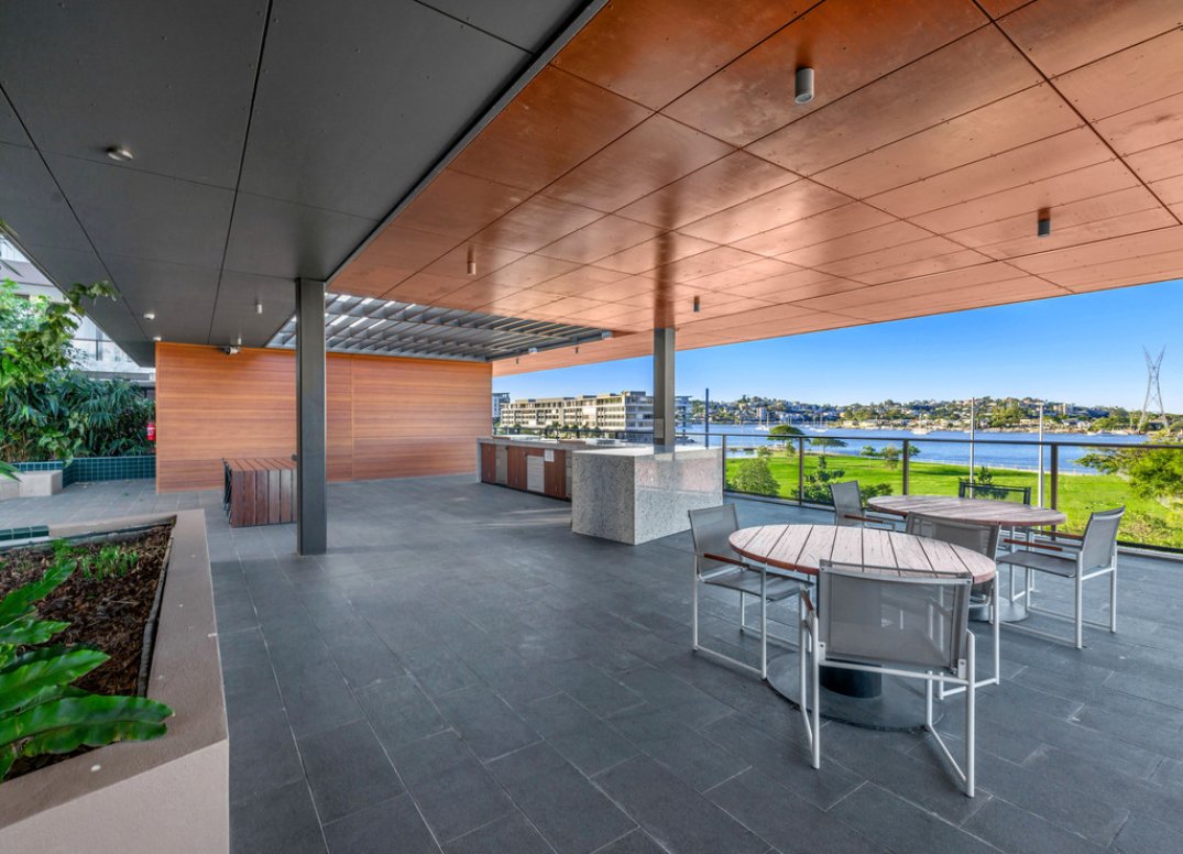 Ultimate Position, Exuding Style and Space Gallery