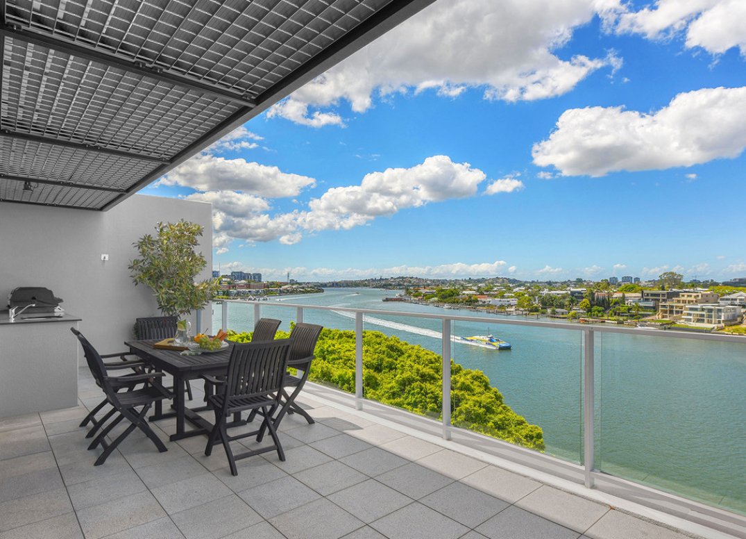 Iconic Cutter’s Landing Penthouse Gallery