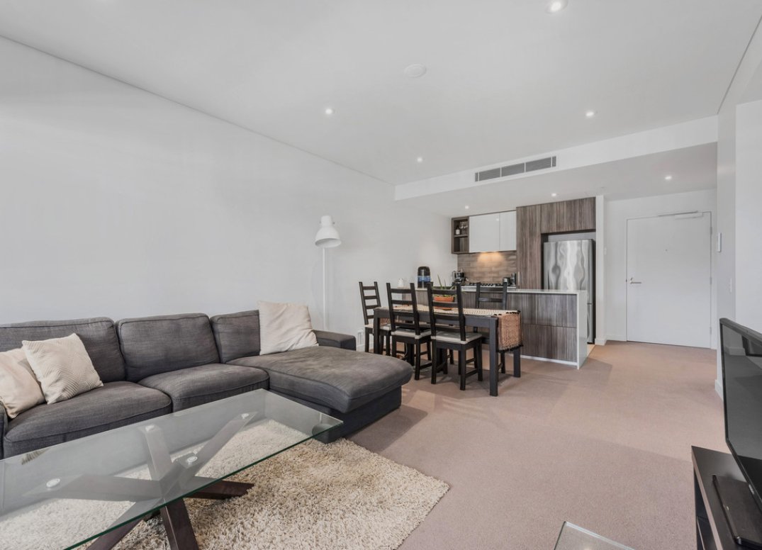Stylish and Spacious in a Cool Location Gallery