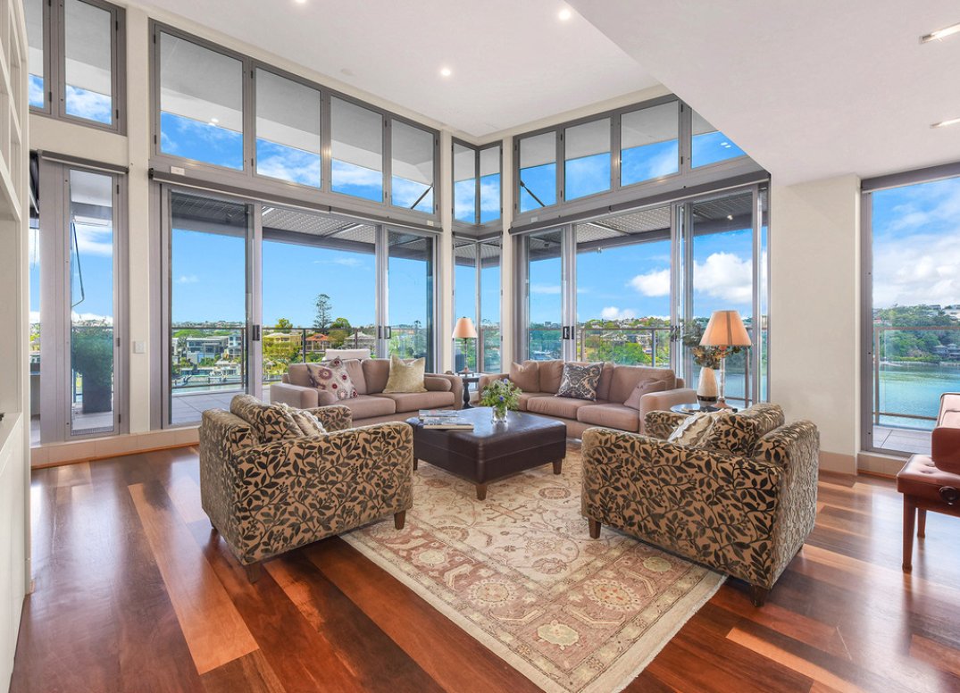 Iconic Cutter’s Landing Penthouse Gallery