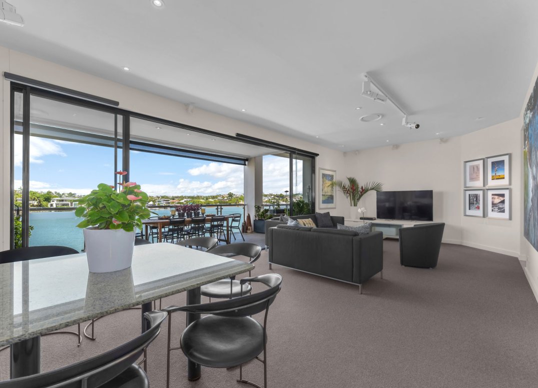 Unparalleled Waterfront Position Gallery