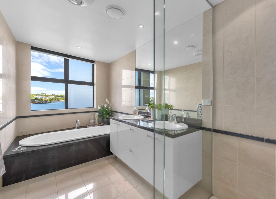 Unparalleled Waterfront Position Gallery