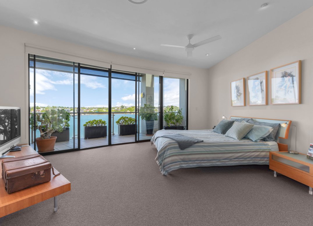 Unparalleled Waterfront Position Gallery