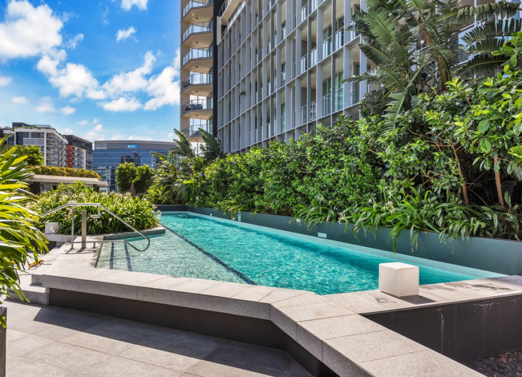 Home Sized Apartment With Two Car Parks in Premiere Newstead Location Gallery