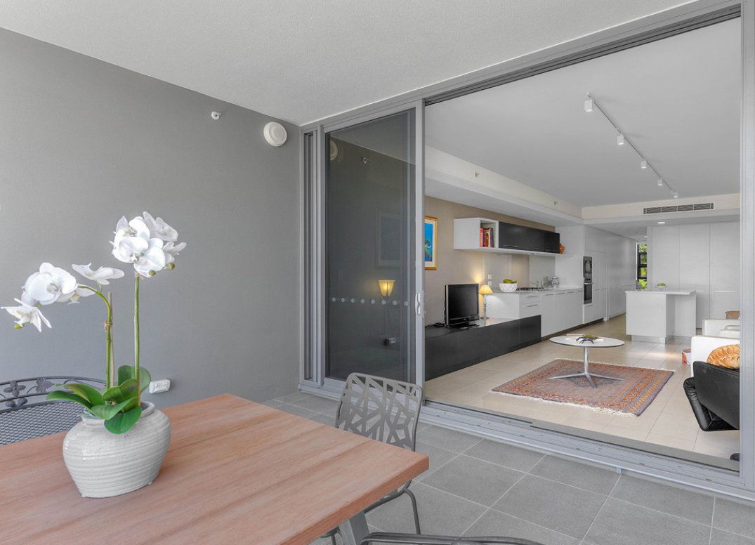 Immaculate Condition and Right on the Park! Gallery
