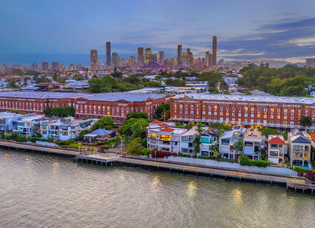 Unparalleled Waterfront Position Gallery