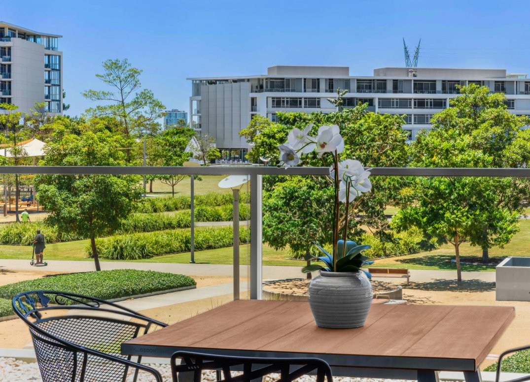 Immaculate Condition and Right on the Park! Gallery