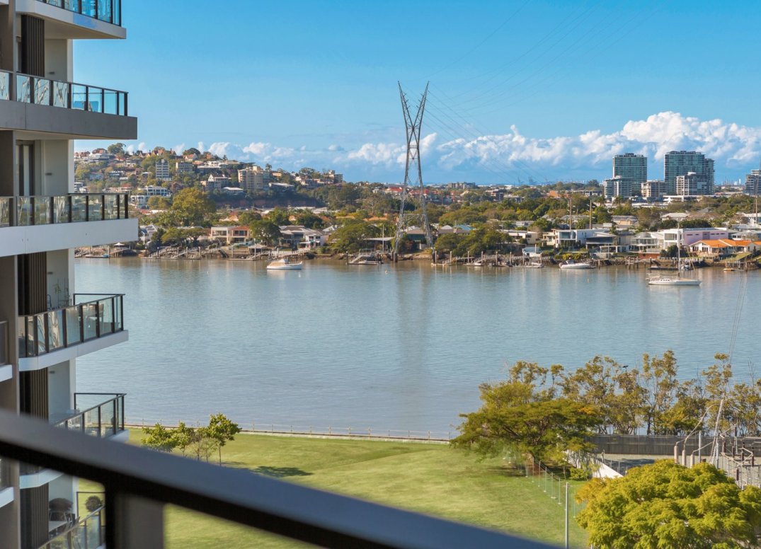 Dream North East Position with Wonderful River Views Gallery