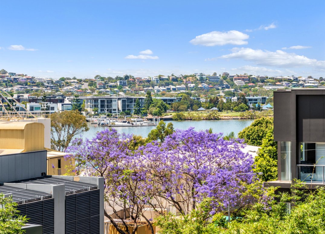Live the Newstead Life with Style! Gallery