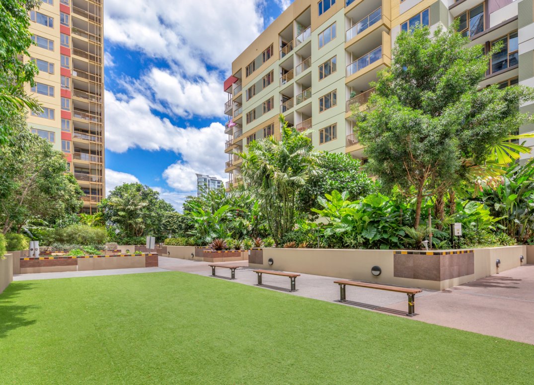 Inner City Living at its Very Best Gallery