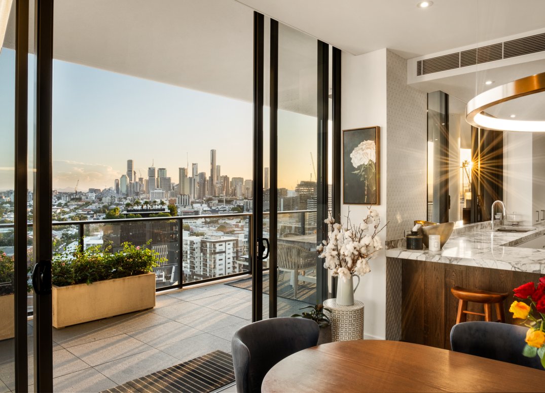 Luxury Penthouse Capturing the Best Views in Newstead Gallery