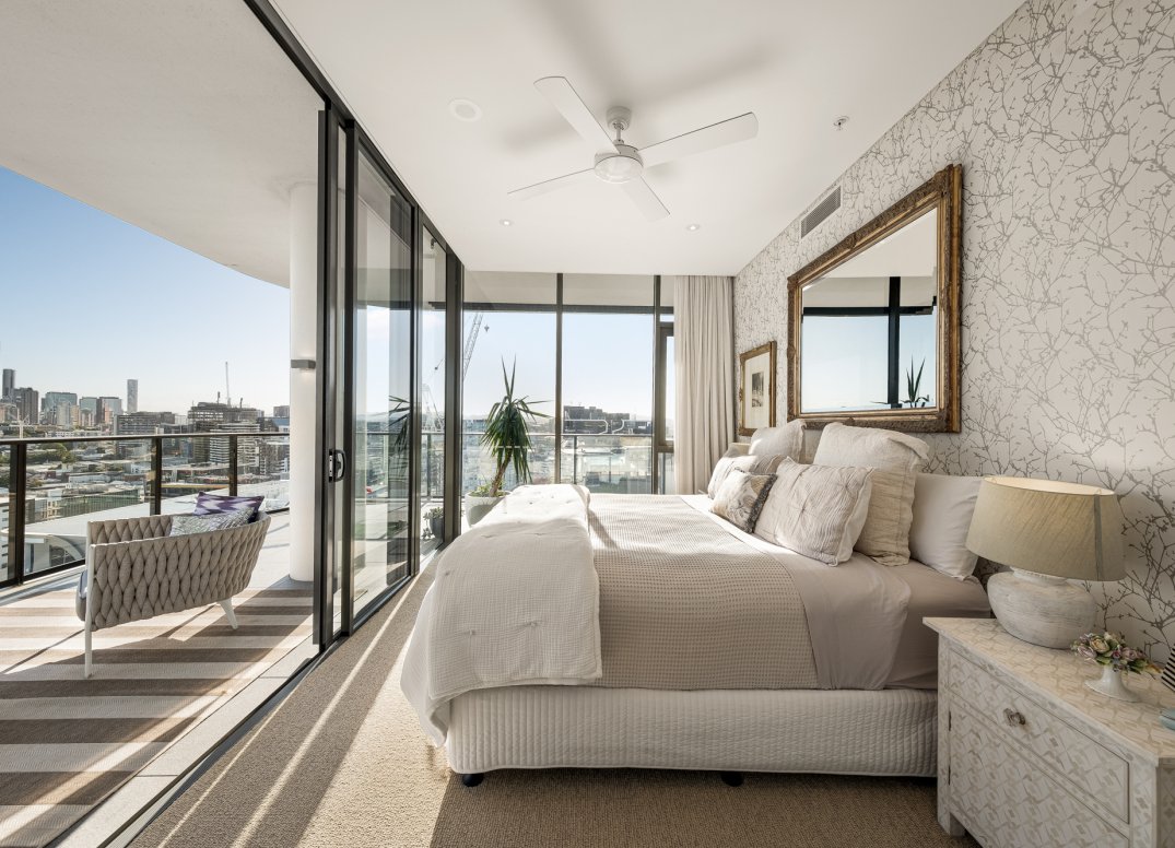 Luxury Penthouse Capturing the Best Views in Newstead Gallery