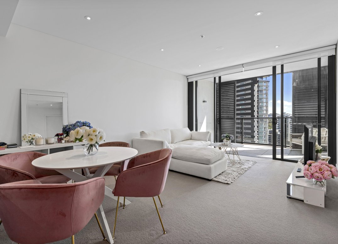 Elevated and Elegant Apartment in Newstead Gallery