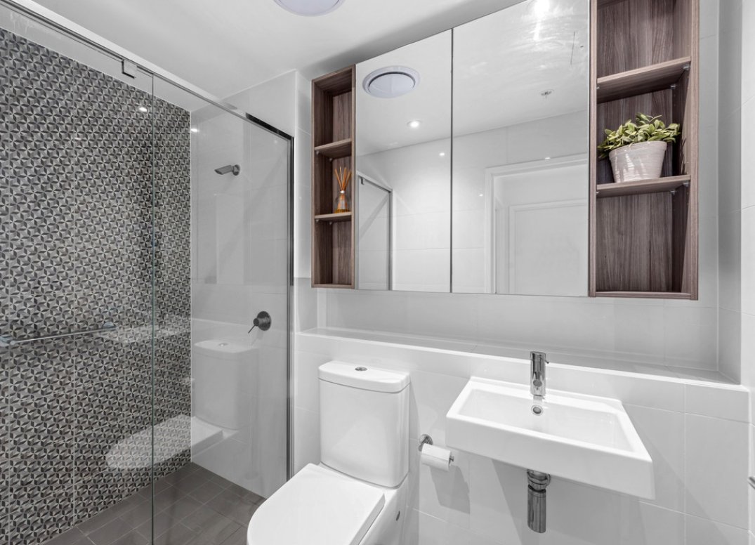 Immaculate Apartment In The Heart Of It All Gallery