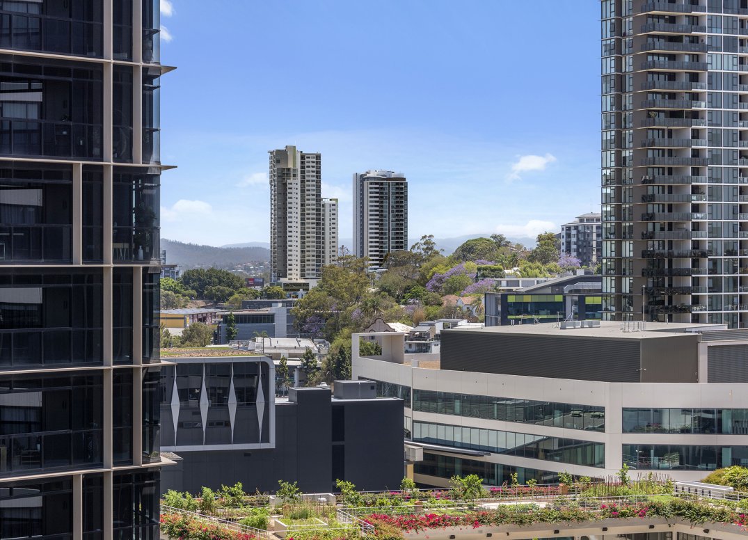 Impressive Elevated Apartment in the Heart of Newstead Gallery