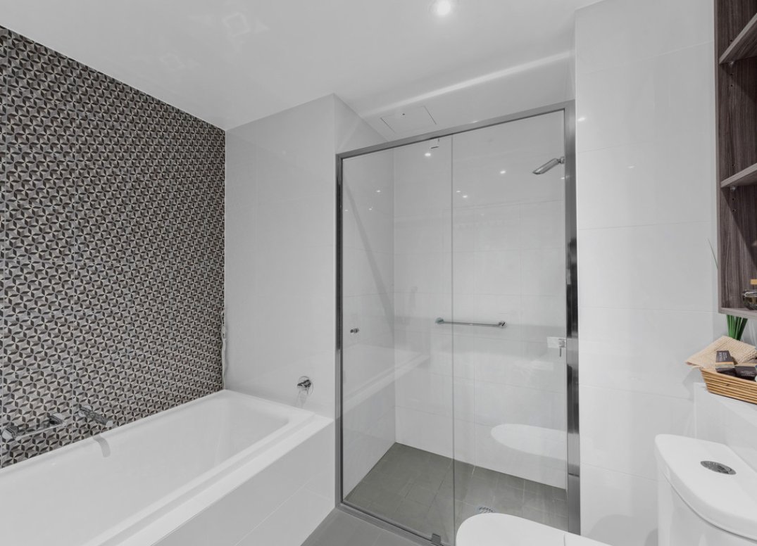 Dream North East Position with Wonderful River Views Gallery
