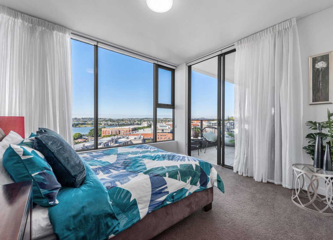 Dream North East Position with Wonderful River Views Gallery