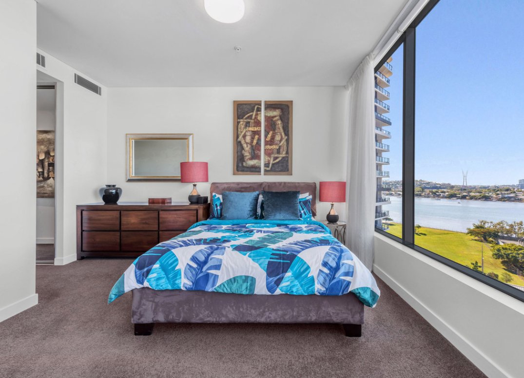 Dream North East Position with Wonderful River Views Gallery
