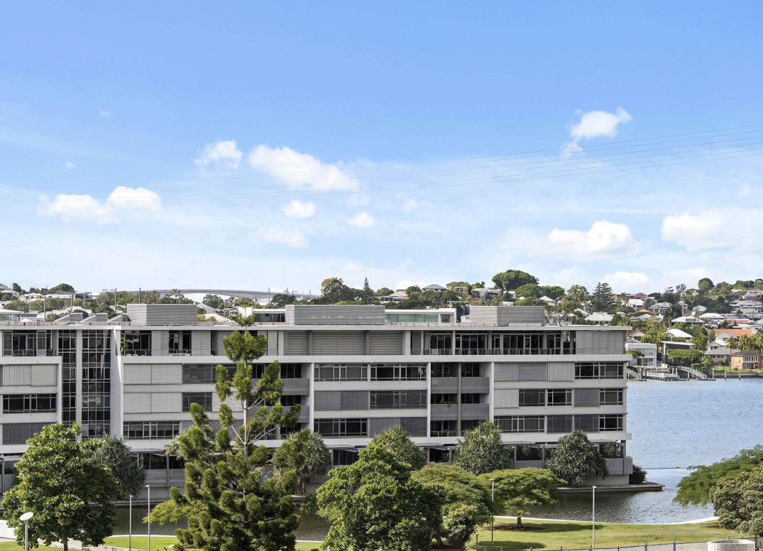 Outstanding East Facing Park Residence Gallery