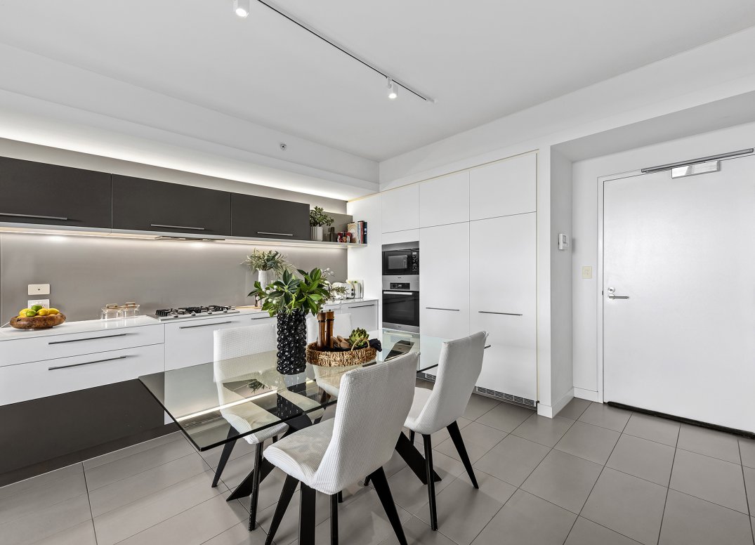 Outstanding East Facing Park Residence Gallery