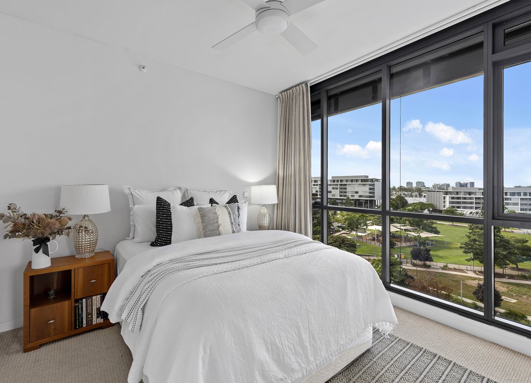Outstanding East Facing Park Residence Gallery