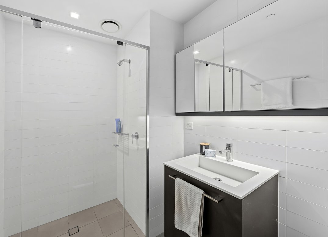 Outstanding East Facing Park Residence Gallery