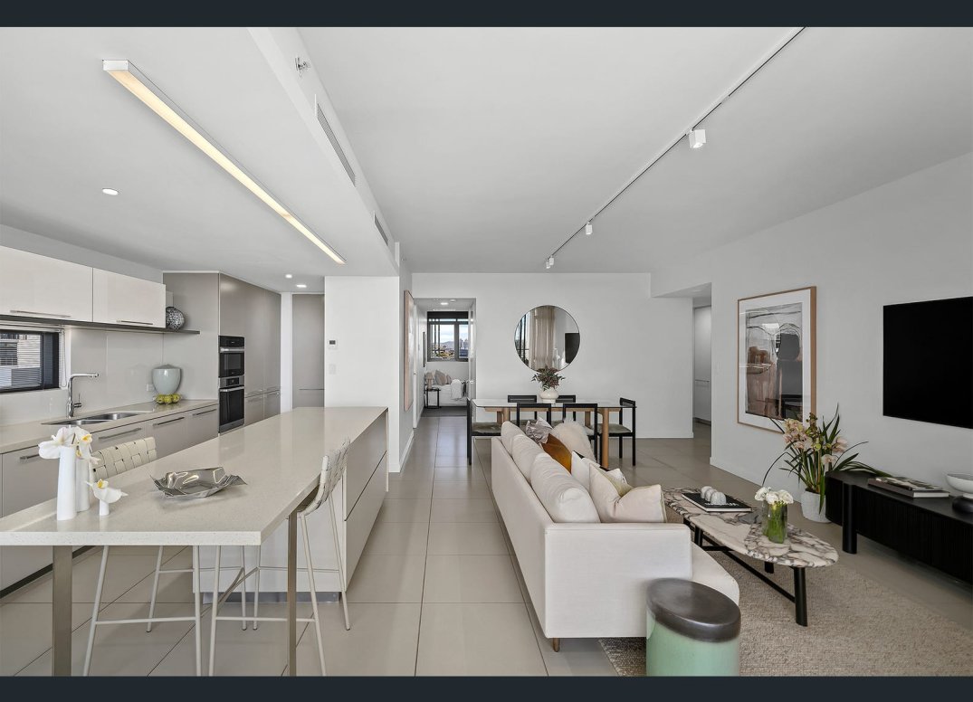 Luxurious Pavilion Apartment with Exquisite Views Gallery