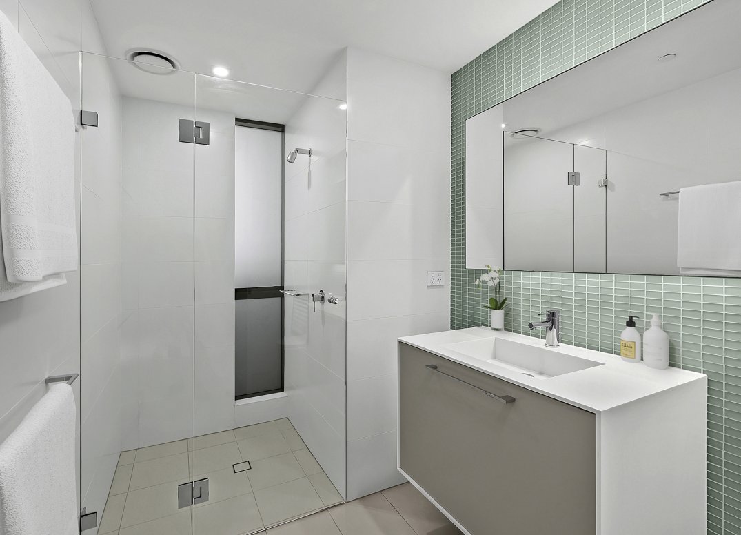 EXCEPTIONAL MIRVAC RESIDENCE WITH OUTSTANDING VIEWS Gallery