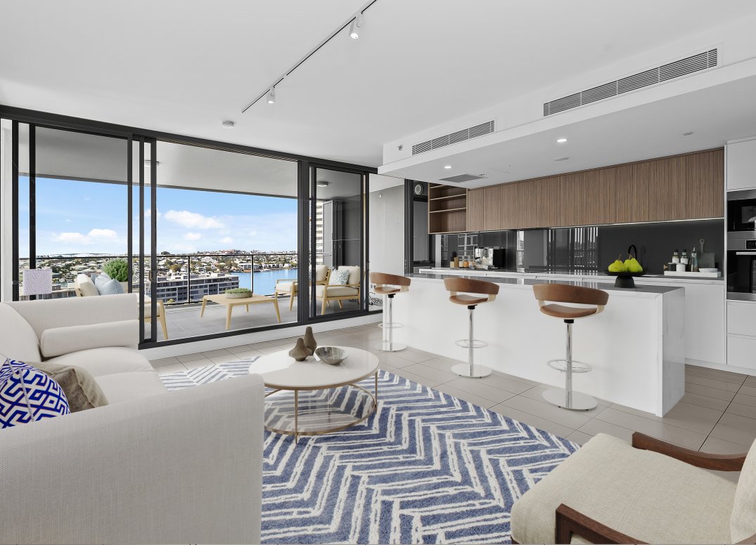 EXCEPTIONAL MIRVAC RESIDENCE WITH OUTSTANDING VIEWS Gallery