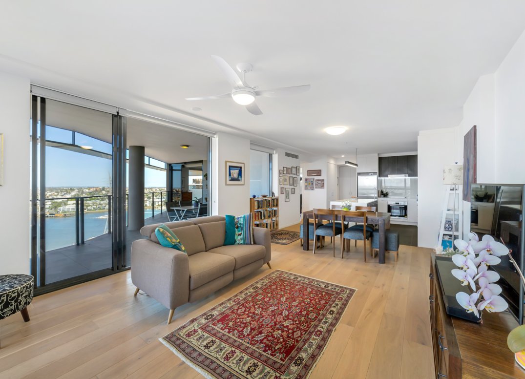 Expansive, Elegant and Elevated Gallery