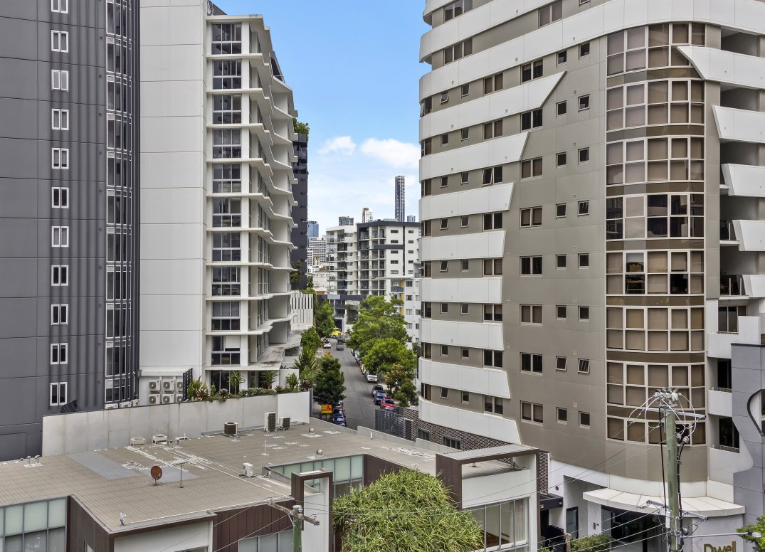 Remarkable Lifestyle Opportunity Inner Newstead Gallery