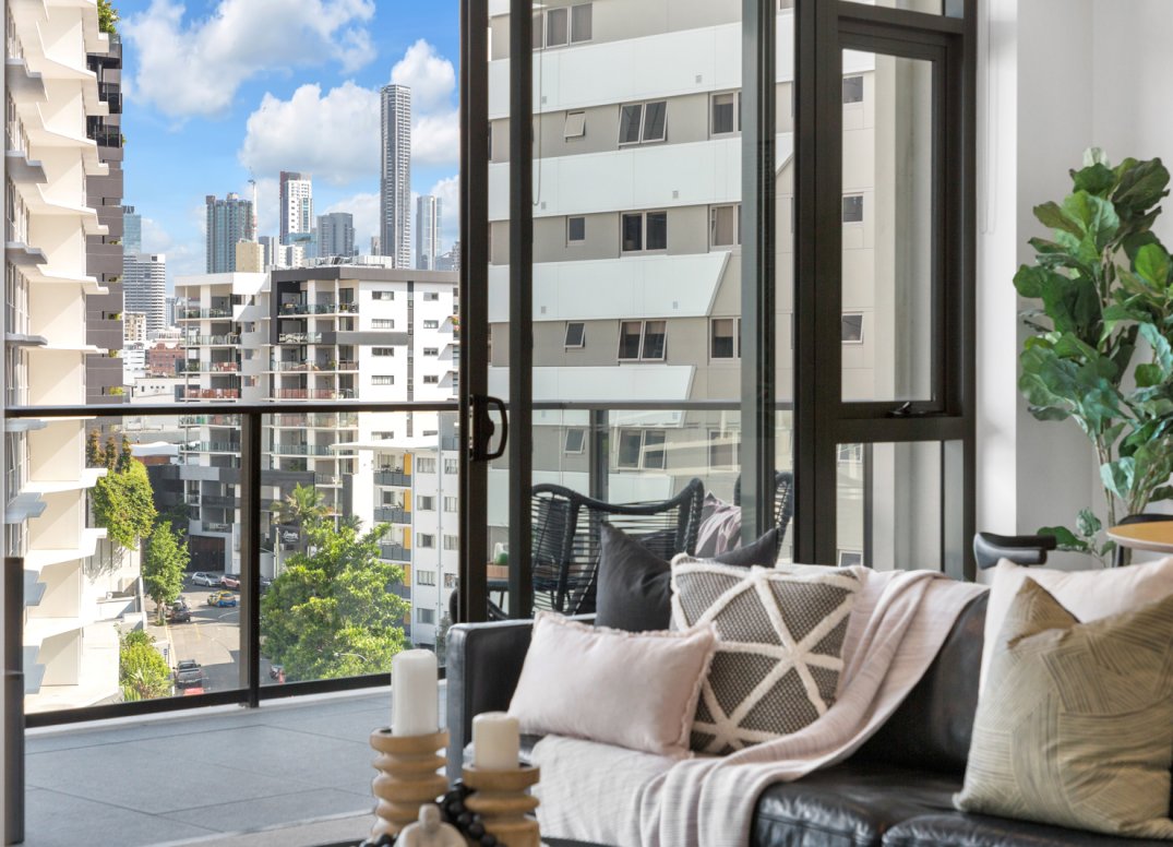 Remarkable Lifestyle Opportunity Inner Newstead Gallery