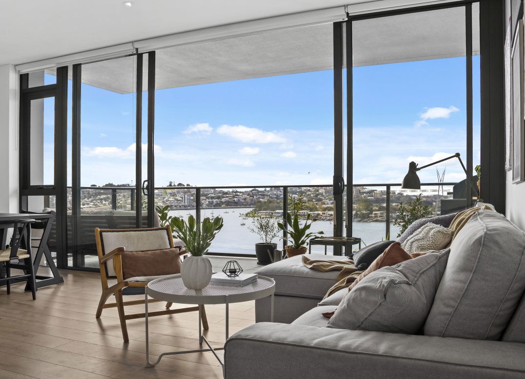 Position, Quality and One of Newstead’s Best Gallery