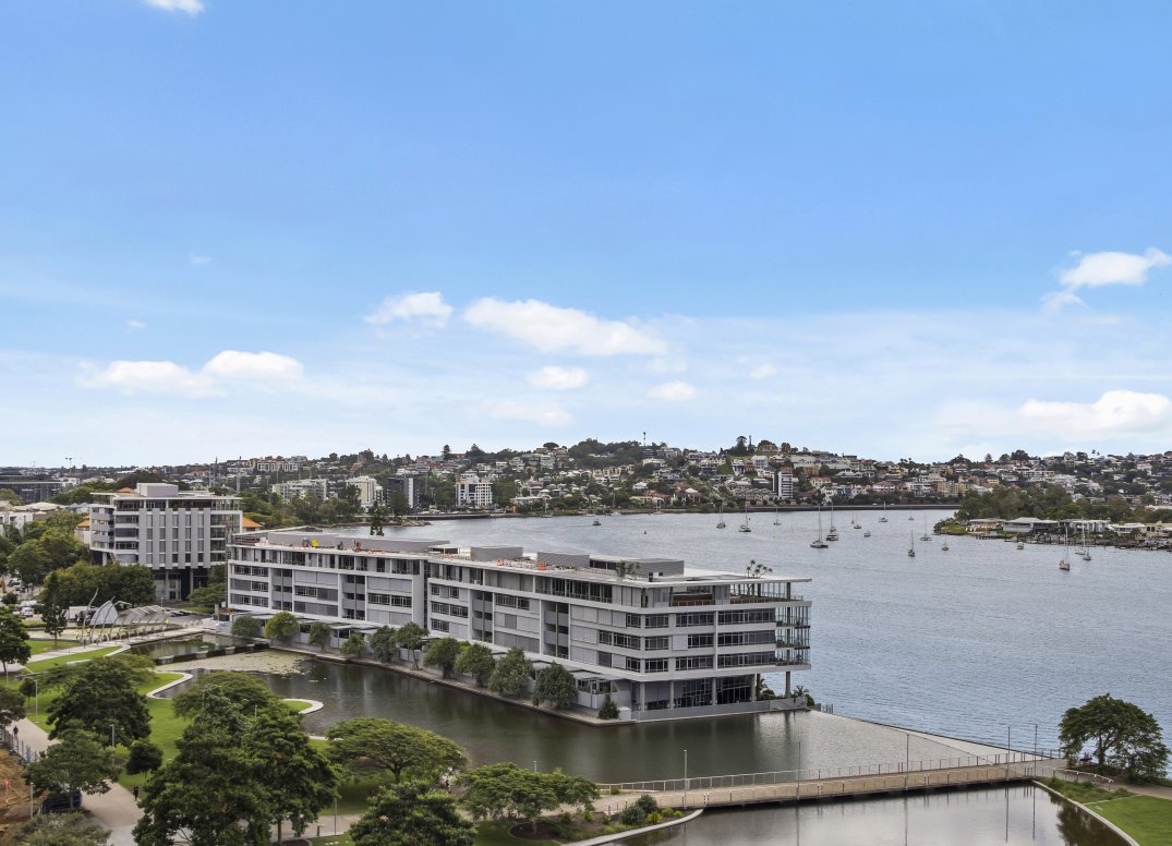 Position, Quality and One of Newstead’s Best Gallery