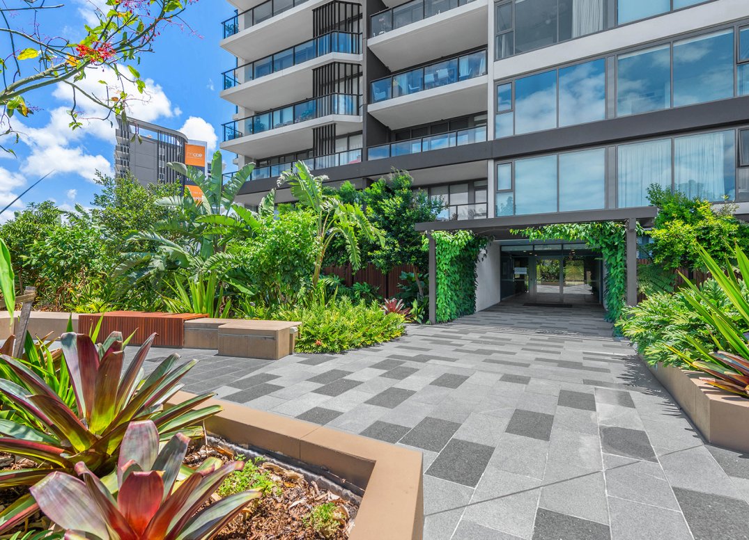 Position, Quality and One of Newstead’s Best Gallery