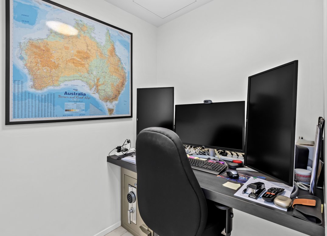 LIVE LIFE IN THE HEARTBEAT OF NEWSTEAD Gallery