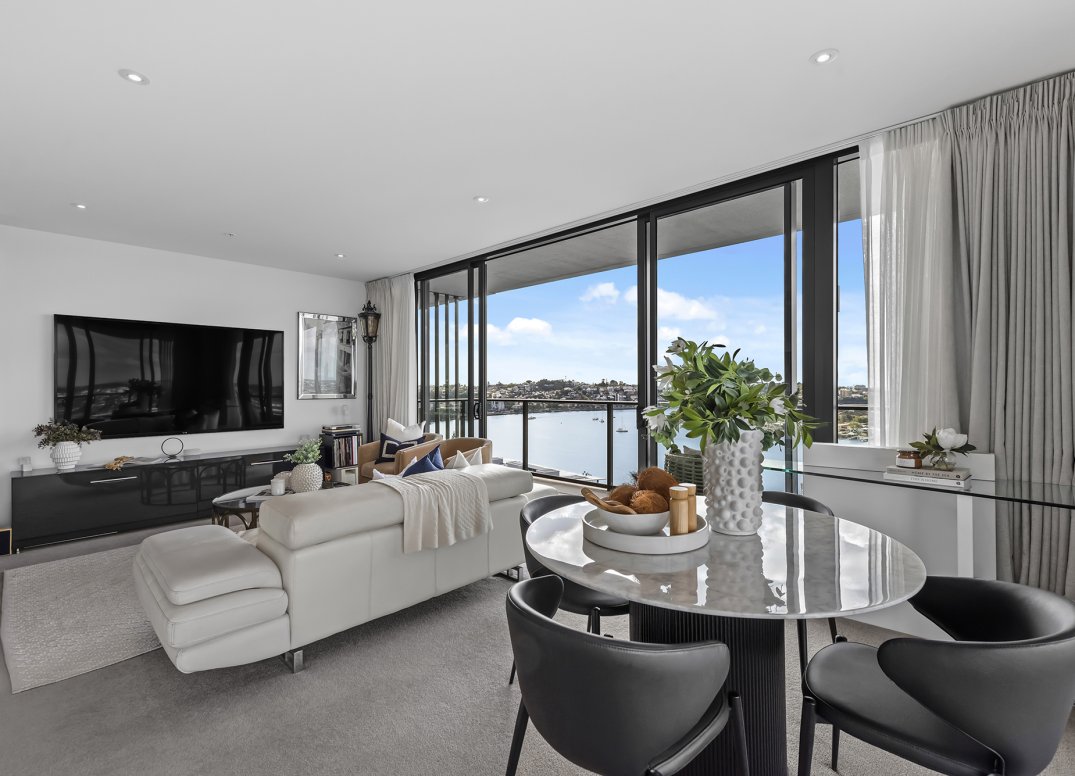 OUTSTANDING NORTH-EAST POSITION IN UNISON Gallery