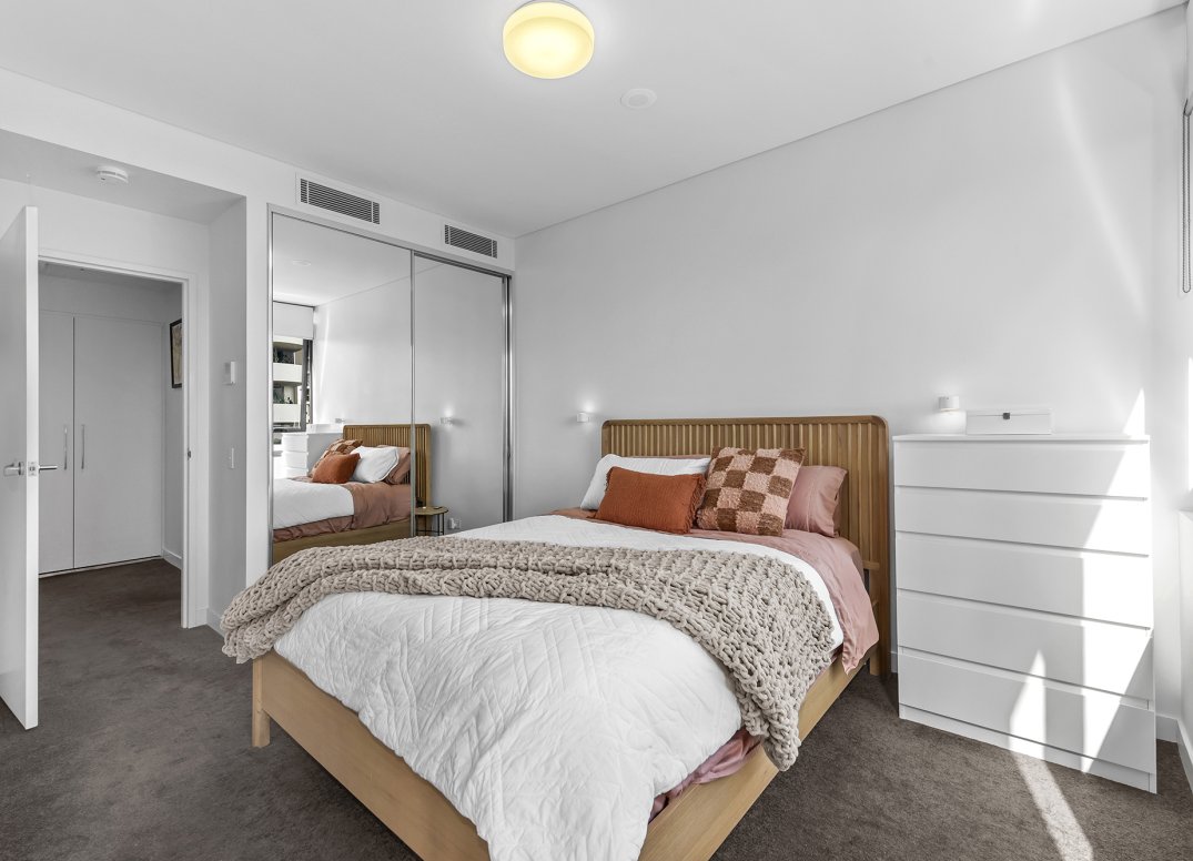 ENJOY MIRVAC QUALITY AND STYLE IN ONE OF THE BEST  APARTMENTS IN NEWSTEAD Gallery