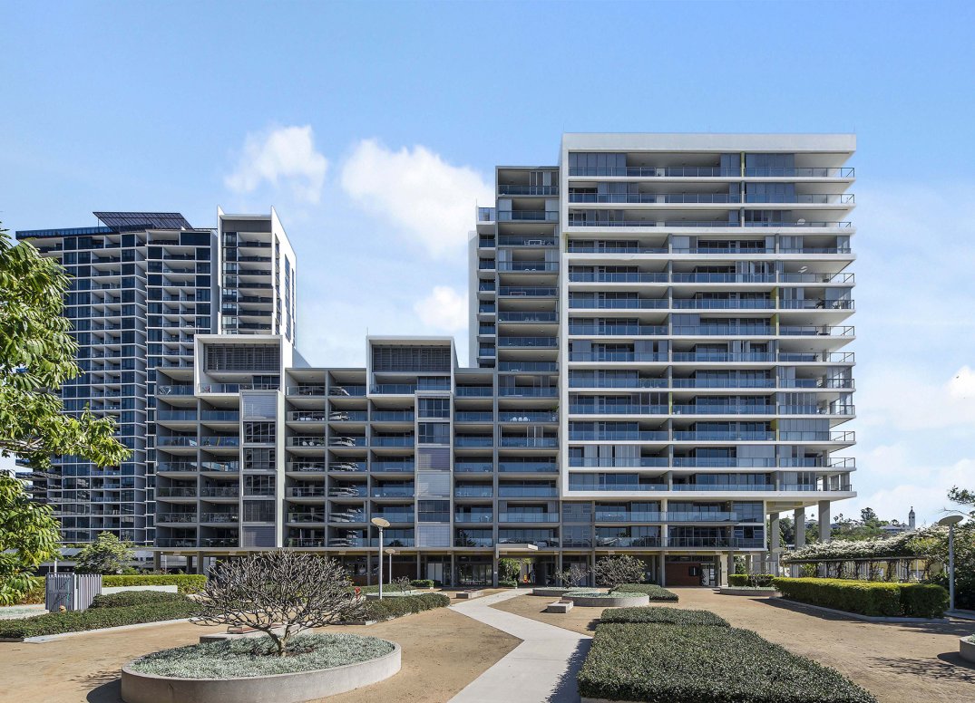 Incredible Views in Exclusive Park Building Gallery