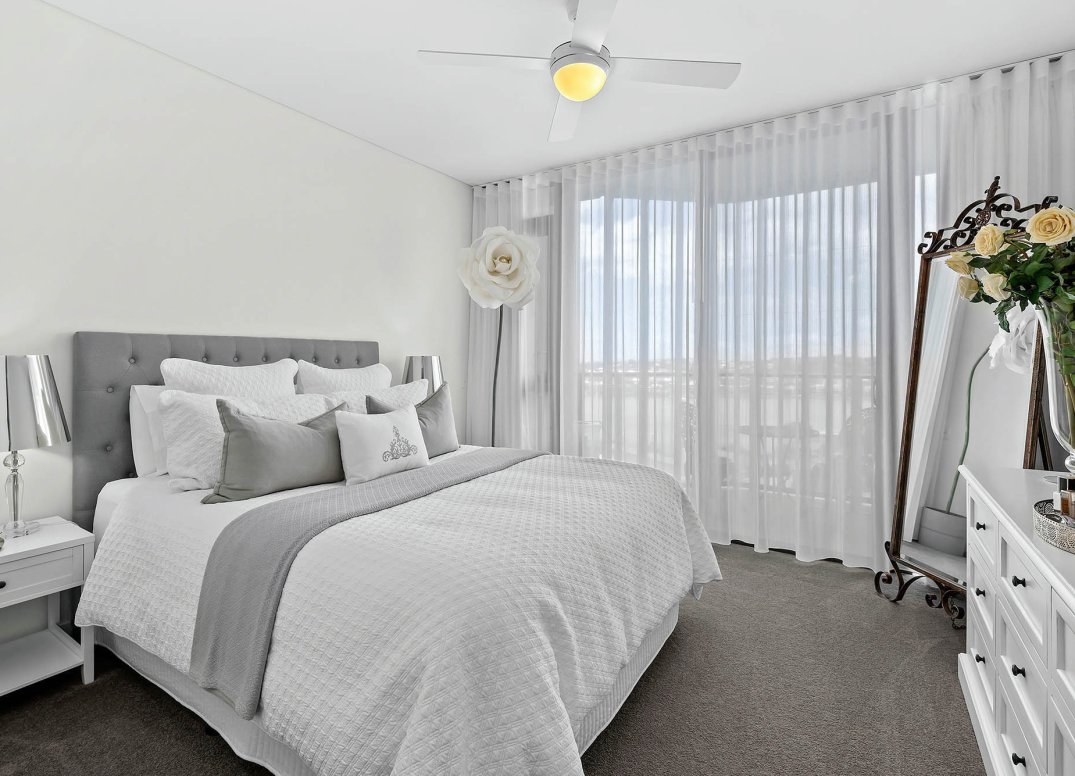 Premium Mirvac Residence with Captivating Views Gallery