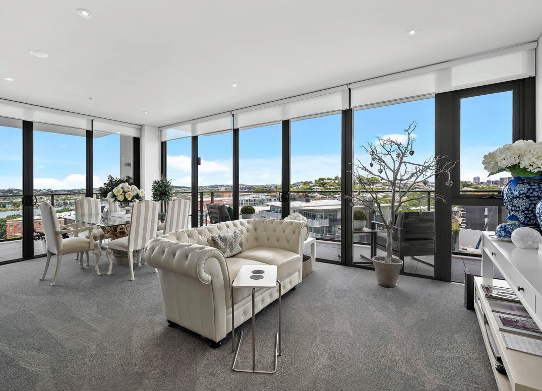 Premium Mirvac Residence with Captivating Views Gallery