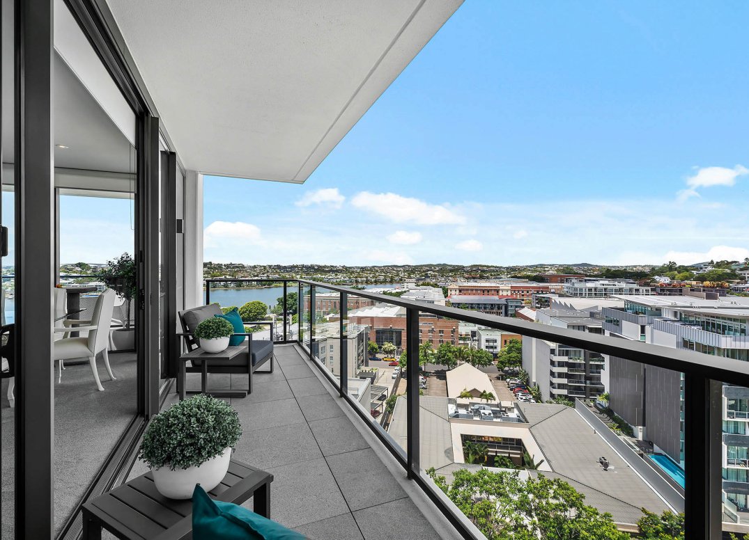 Premium Mirvac Residence with Captivating Views Gallery